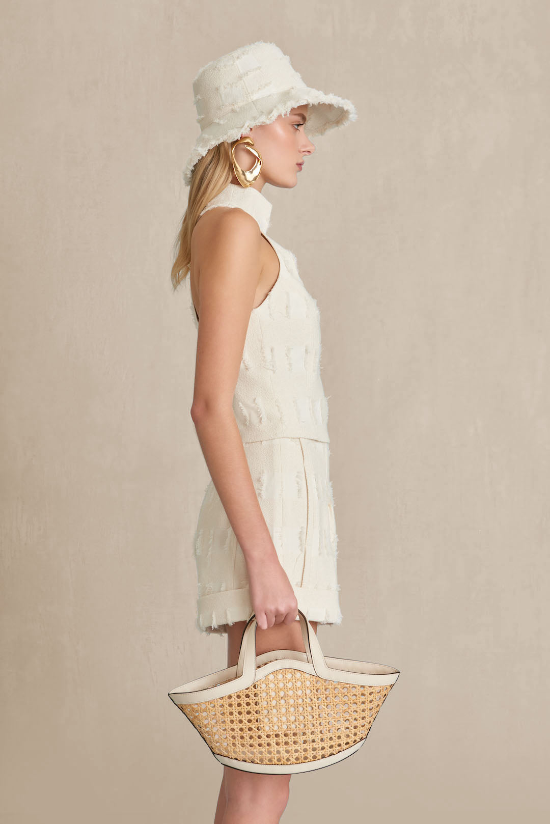OLGA SHORT - OFF WHITE MULTI