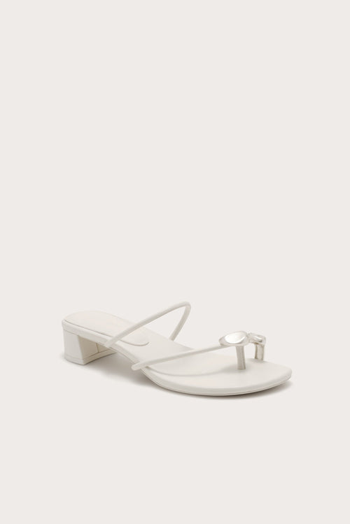 LUCA SANDAL - ANTIQUE WHITE